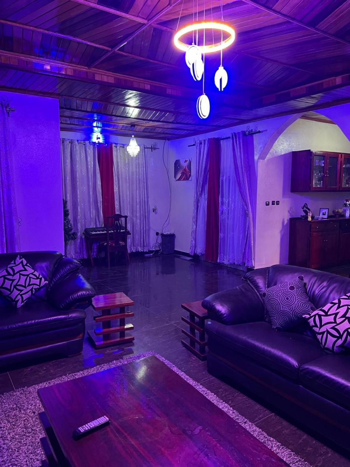 Apex Guest Facility Apartment Buea Bagian luar foto