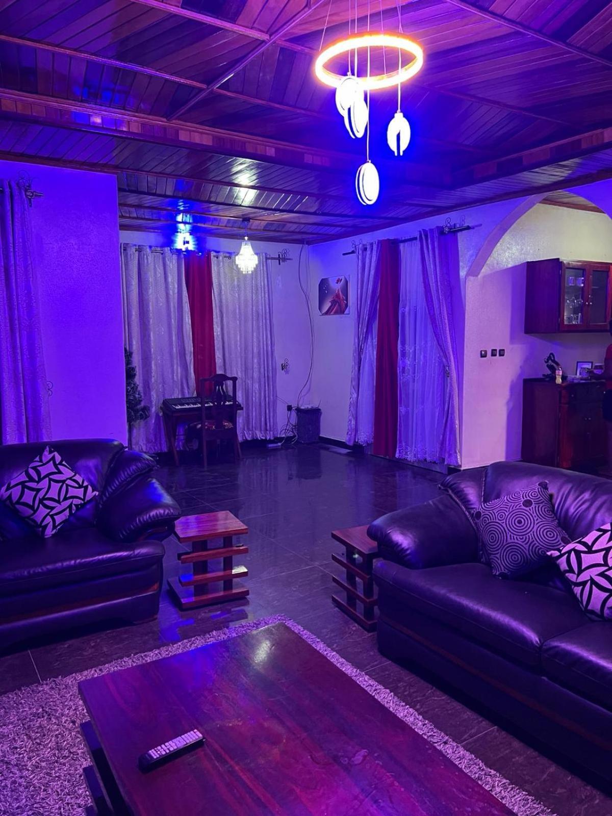Apex Guest Facility Apartment Buea Bagian luar foto